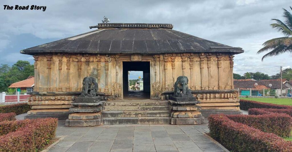 Sri Veeranarayana Temple, Belavadi - Chikmagalur Tourist Attractions