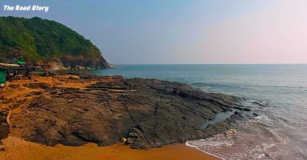 paradise beach in gokarna